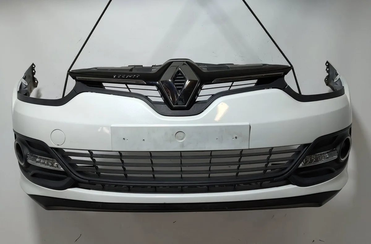 Pare-choc avant RENAULT MEGANE III occasion
