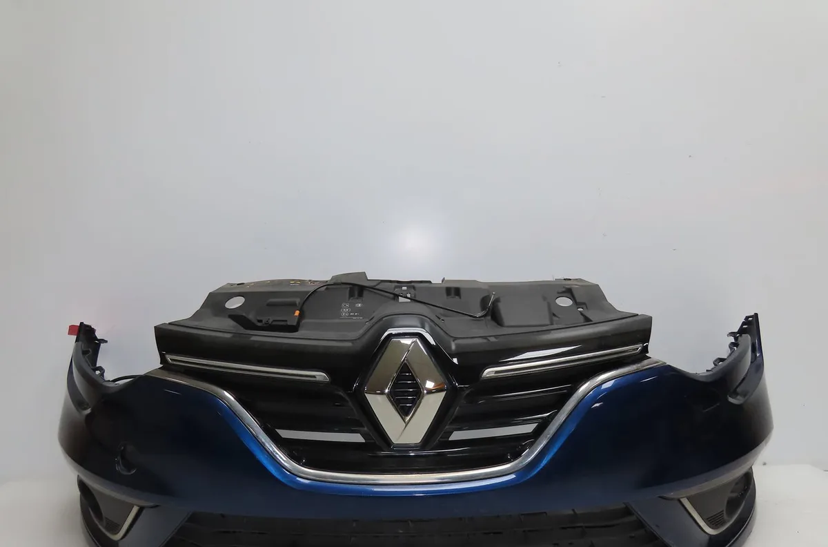 Pare-choc avant Renault MEGANE IV 3-5 portes (B9A-M-N_) 1.5 dci 110 (b9a3) (2015) occasion
