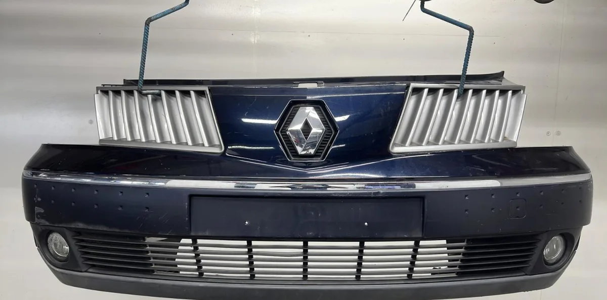 Pare-choc avant RENAULT VEL SATIS PHASE 1 occasion
