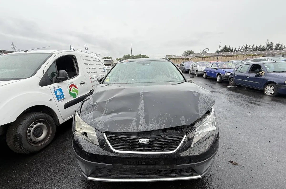 Pare-choc avant Seat LEON ST (5F8) 2.0 tdi 4drive (2014-2018) occasion