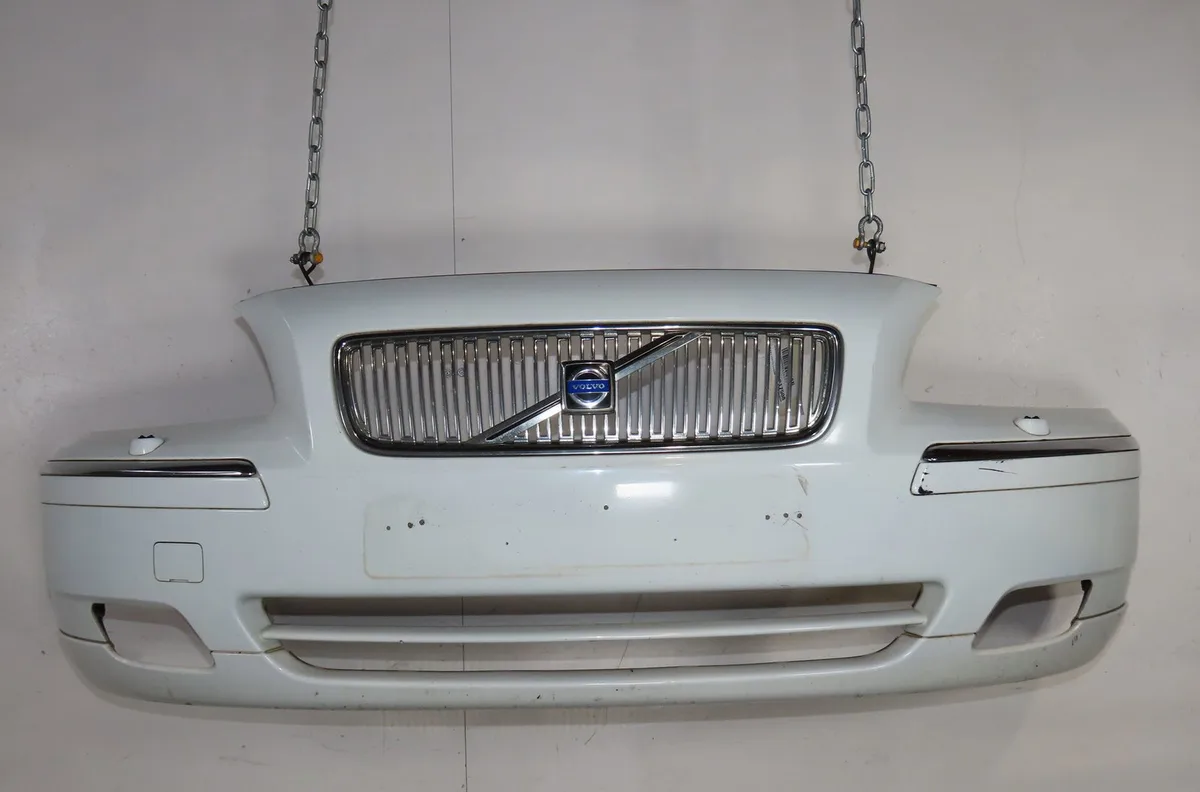 Pare-choc avant Volvo V70 II (285) 2.4 d (2001-2007) occasion