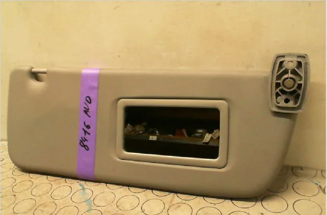Pare-soleil droit Peugeot 306 (7B, N3, N5) 2.0 hdi 90 (1999-2001) occasion