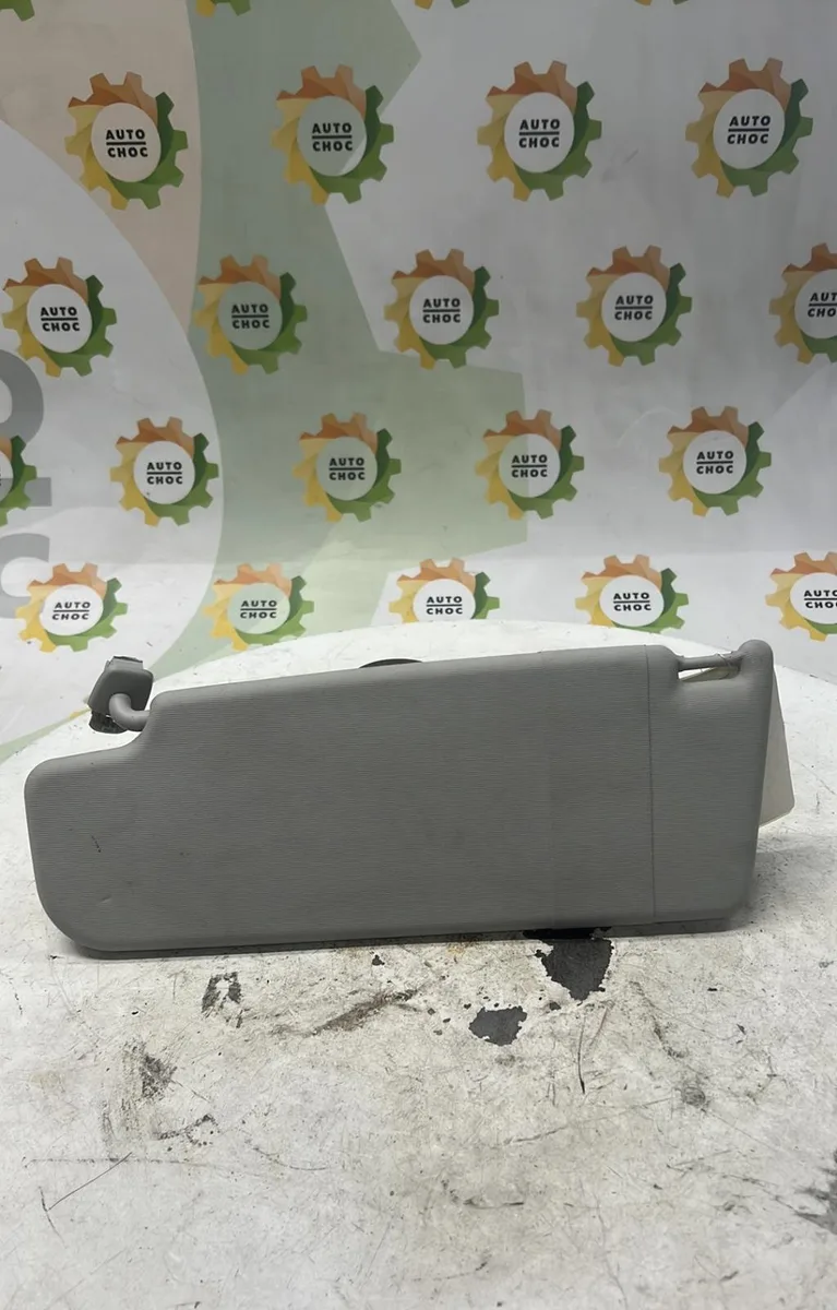 Pare-soleil droit VOLKSWAGEN UP PHASE 1 occasion