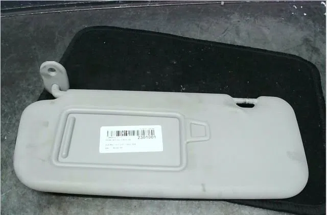 Pare-soleil gauche Kia RIO IV (YB, SC, FB) 1.0 t-gdi 100 (2017) occasion