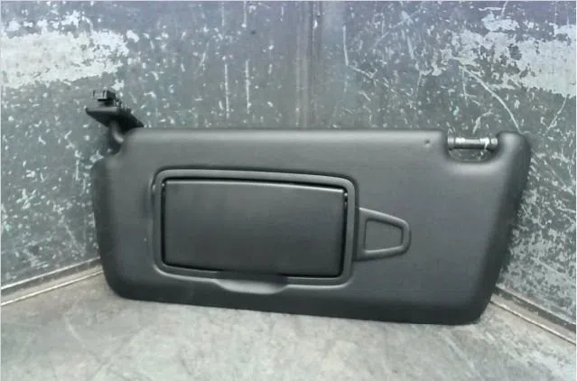 Pare-soleil gauche Mercedes-benz CLASSE A (W176) A 200 cdi - d (176.008) (2014-2018) occasion
