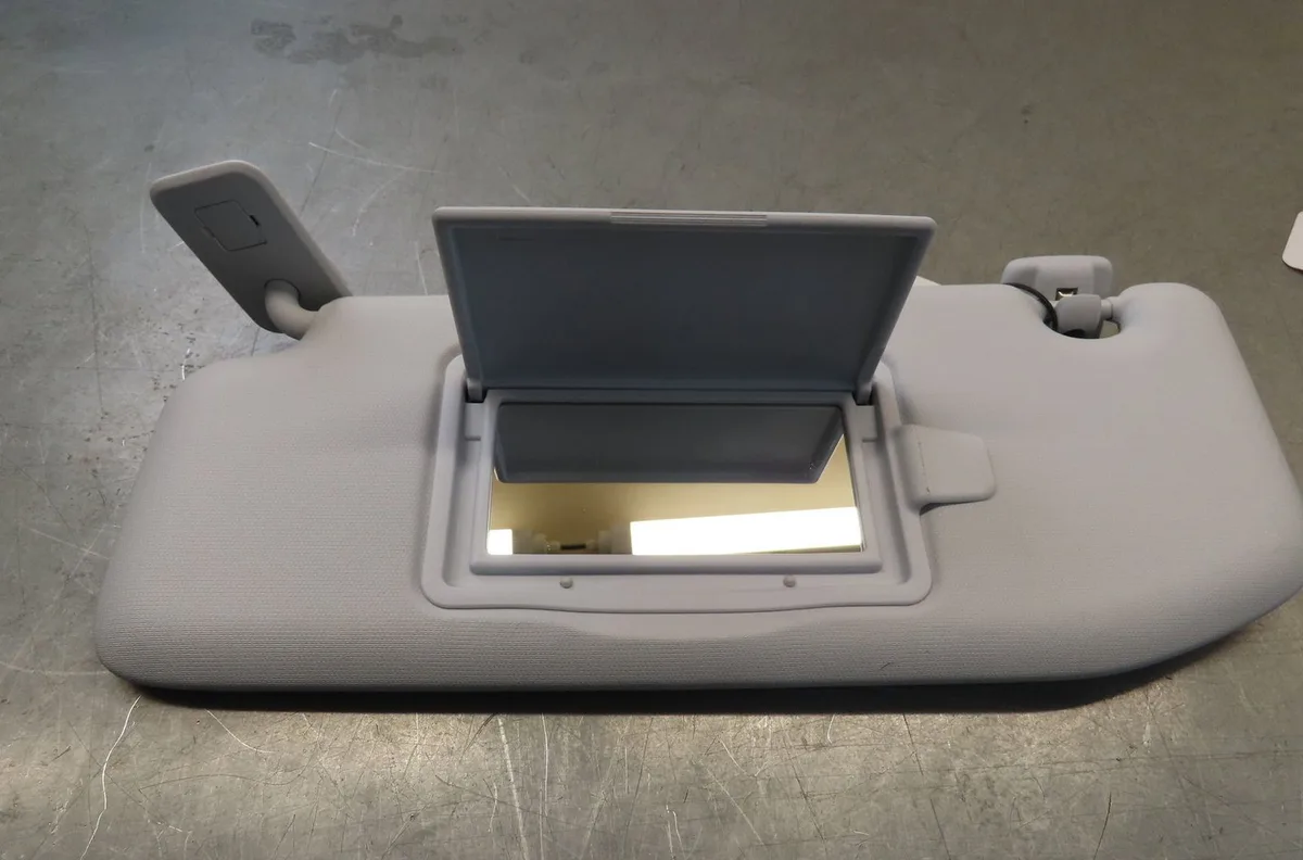 Pare-soleil gauche OPEL CORSA VI occasion