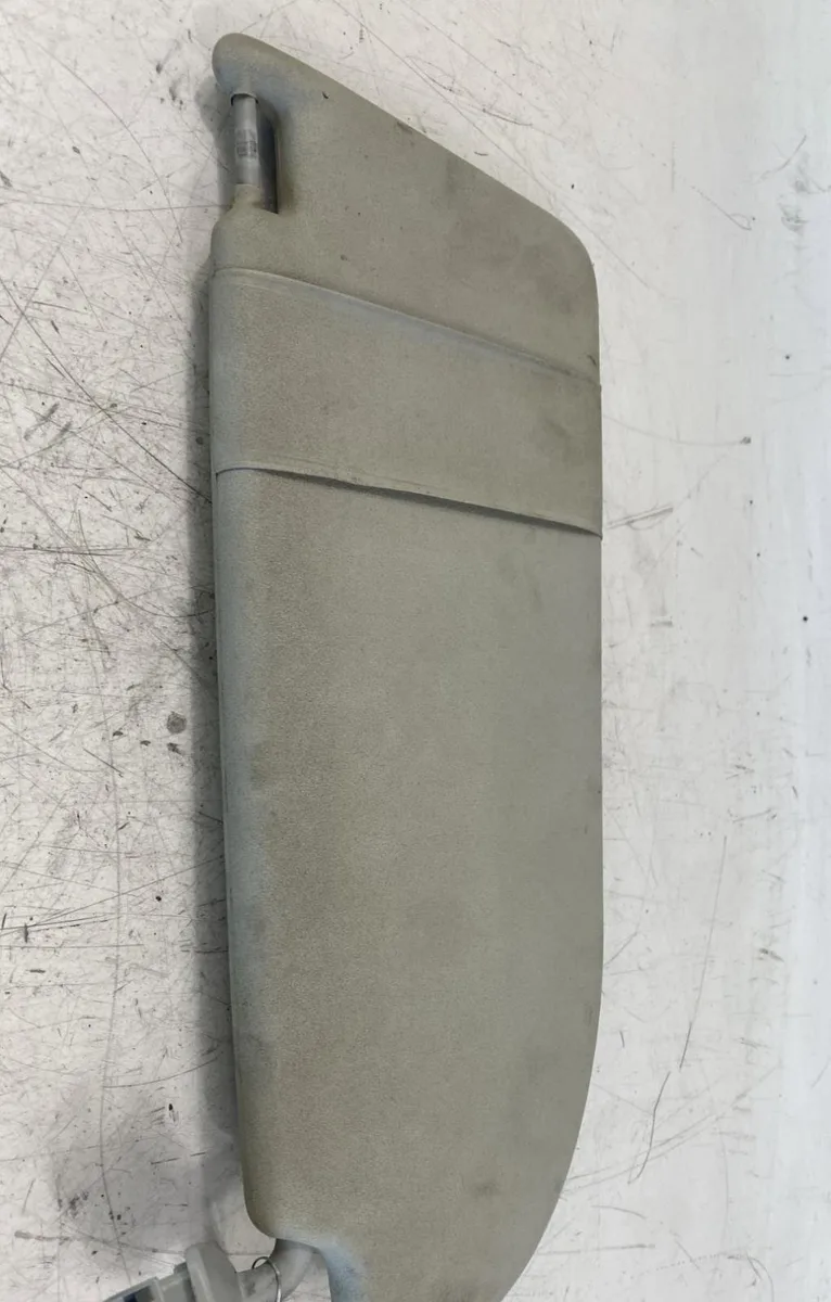 Pare-soleil gauche Seat IBIZA III (6L1) 1.2 (2002-2006) occasion