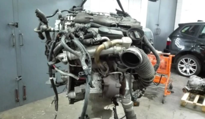 Moteur complet AUDI A4 2.0 TDI 143 cv - CAG CAGA