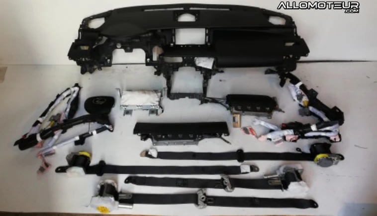 Tableau de bord LEXUS IS 250