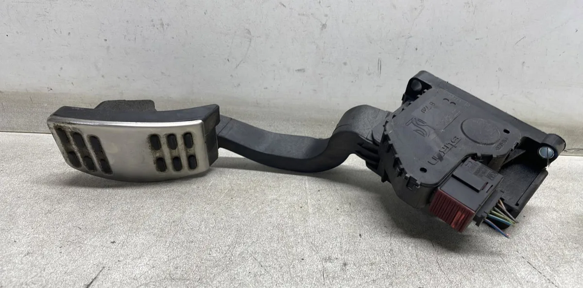 Pedale accelerateur Alfa romeo MITO (955_) 1.4 multiair (955axn1b) (2009-2018) occasion