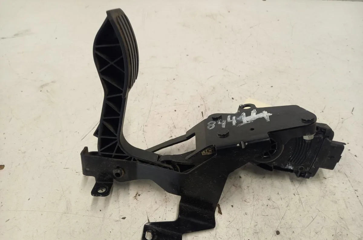 Pedale accelerateur PEUGEOT EXPERT 2 occasion