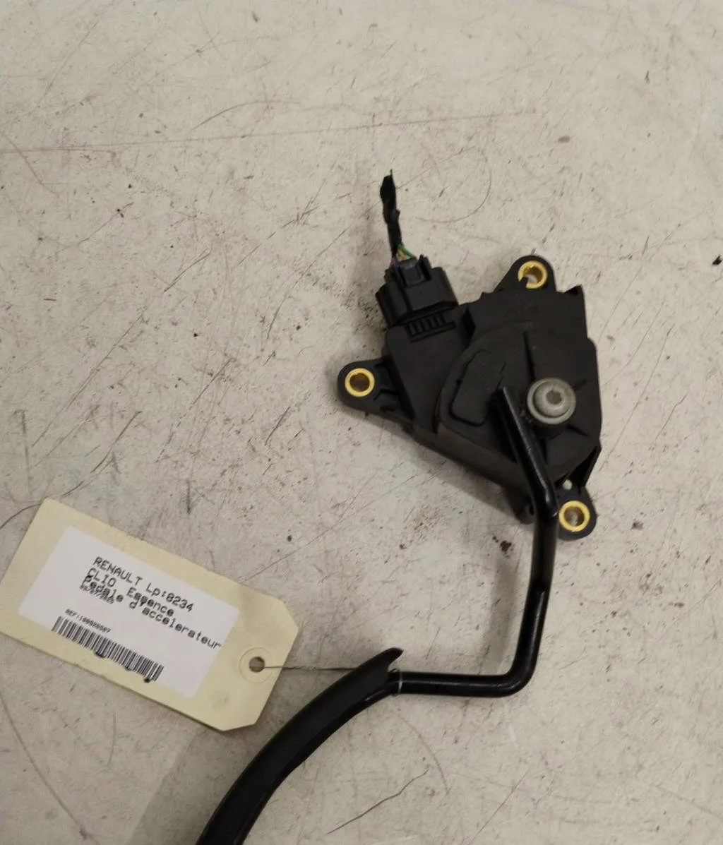 Pedale accelerateur Renault CLIO III (BR0-1, CR0-1) 1.2 16v (br0p, cr0p) (2007-2014) occasion