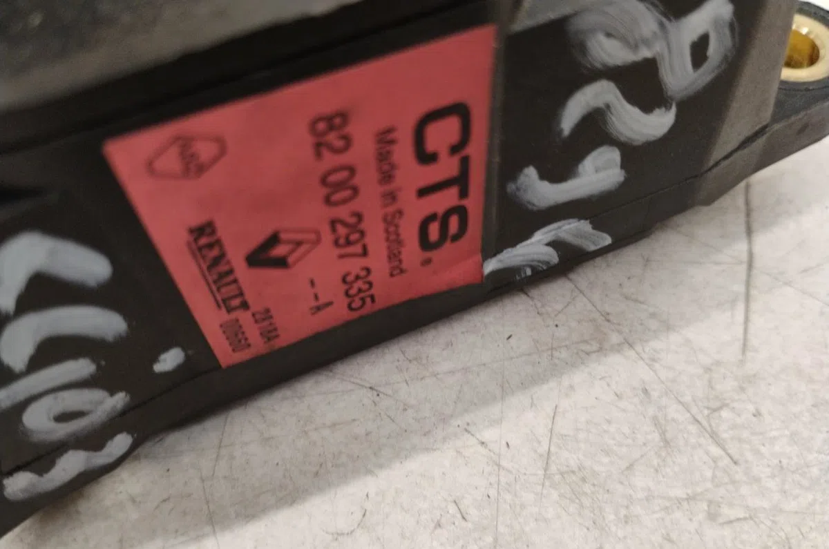 Pedale accelerateur Renault CLIO III (BR0-1, CR0-1) 1.2 16v (br0p, cr0p) (2007-2014) occasion