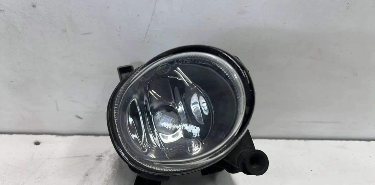 Phare antibrouillard avant droit AUDI A1 1 PHASE 1 occasion