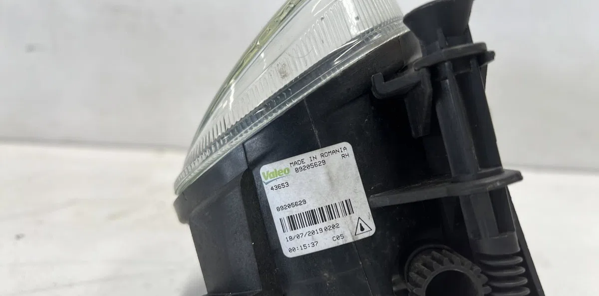 Phare antibrouillard avant droit AUDI A1 1 PHASE 1 occasion