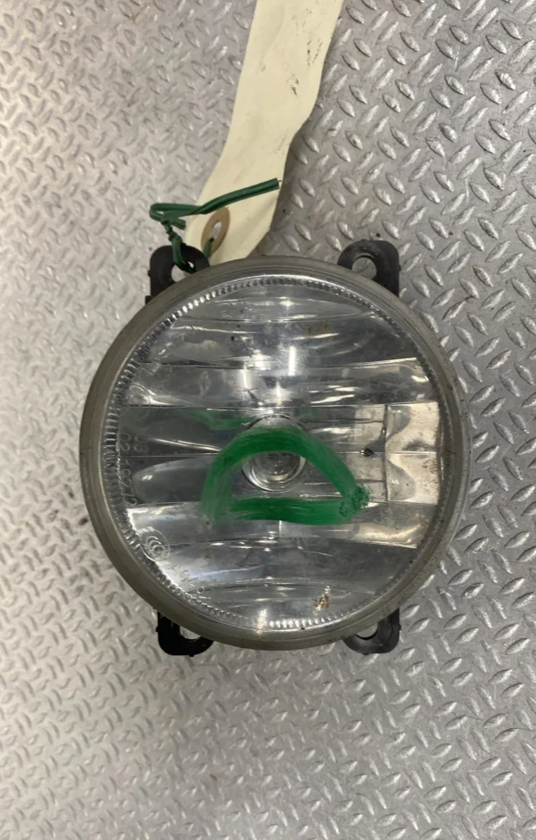 Phare antibrouillard avant droit CITROEN C3 2  C3 2 PHASE 1 occasion