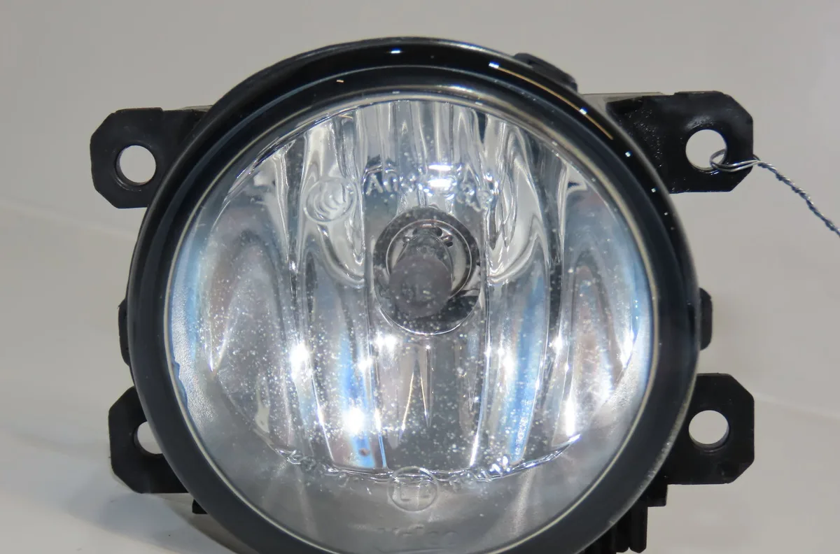 Phare antibrouillard avant droit Citroen JUMPY Camionnette (V_) 2.0 bluehdi 120 (2016) occasion