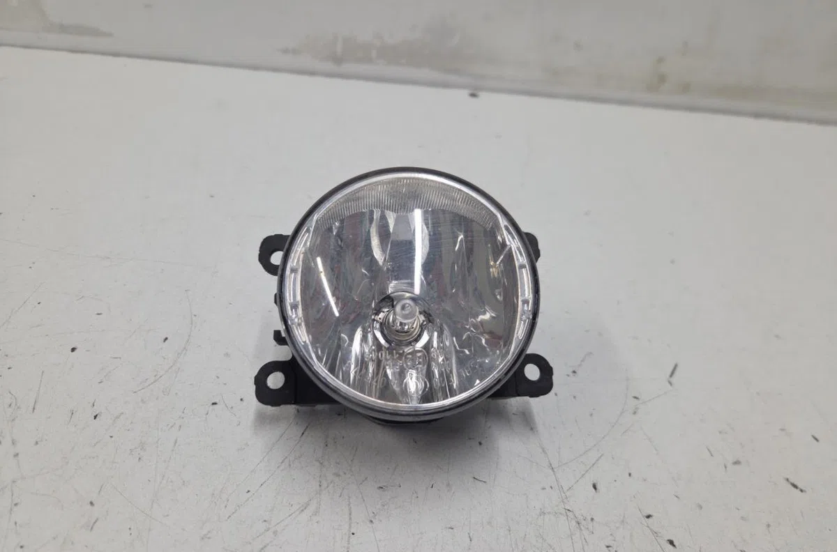 Phare antibrouillard avant droit DACIA SANDERO 2 PHASE 2 occasion