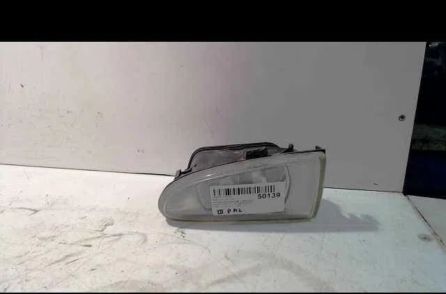 Phare antibrouillard avant droit FORD FIESTA IV occasion