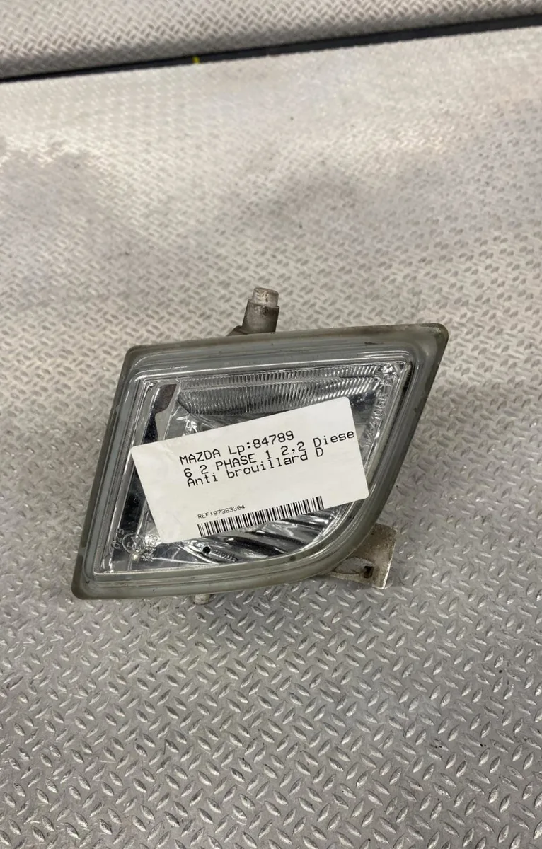 Phare antibrouillard avant droit MAZDA 6 2 6 2 PHASE 1 occasion