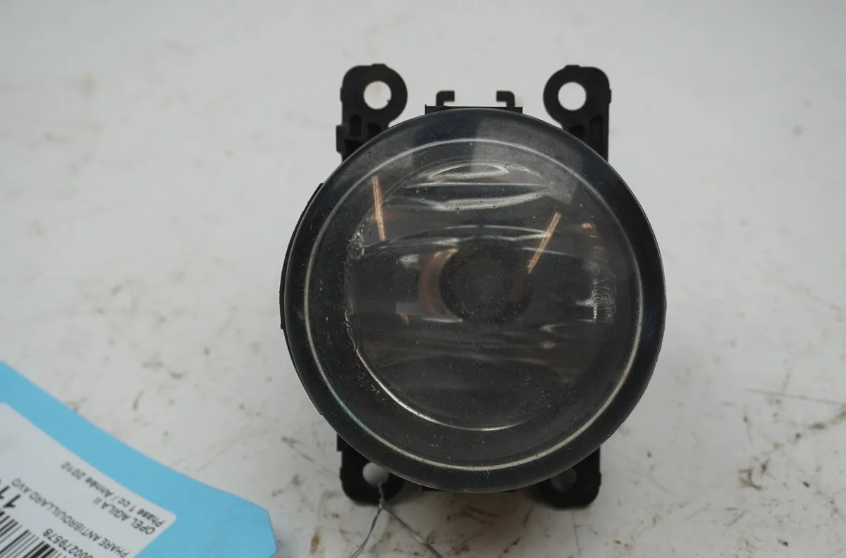 Phare antibrouillard avant droit Opel AGILA (B) (H08) 1.3 cdti (f68) (2008-2010) 5 portes occasion