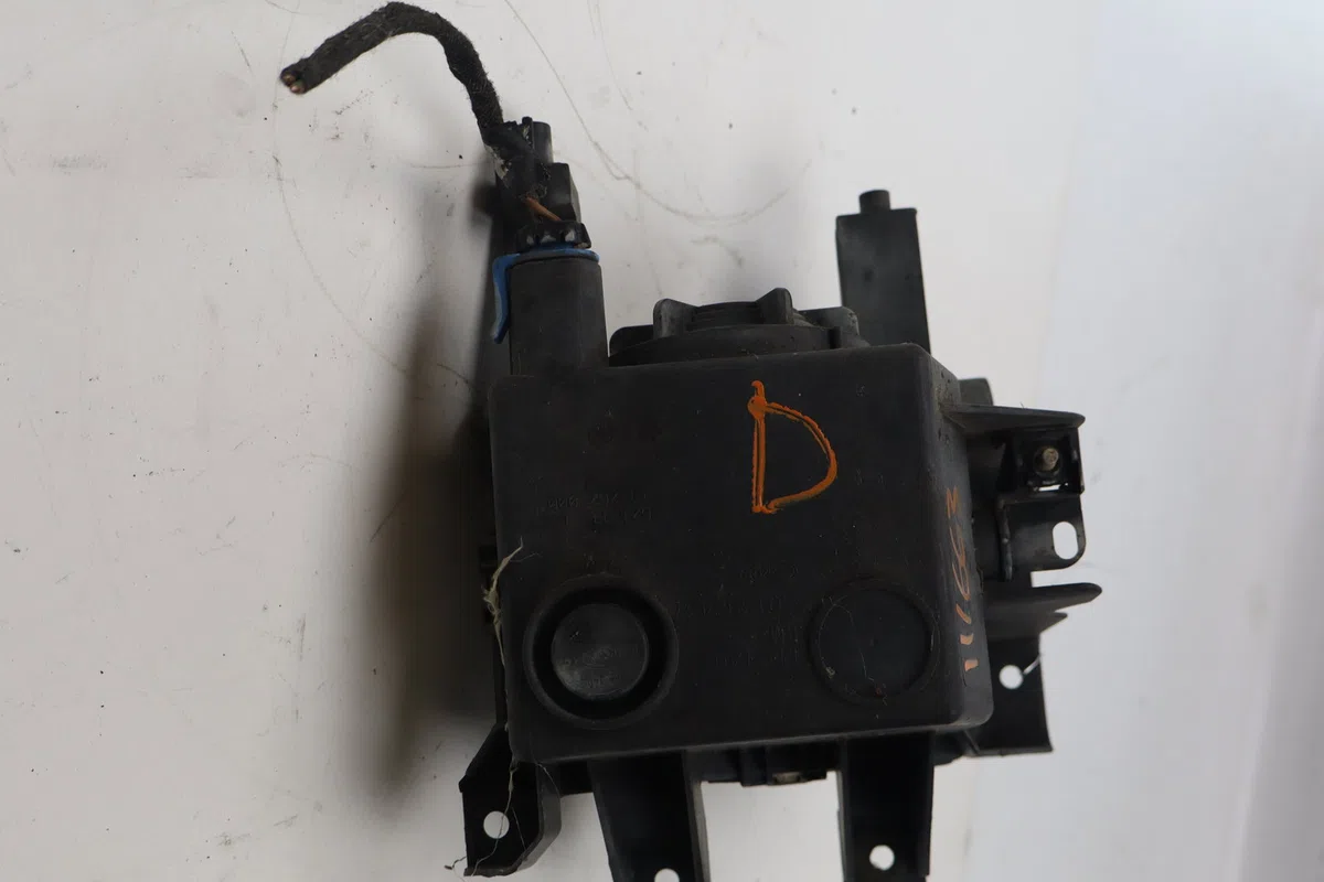 Phare antibrouillard avant droit Opel ASTRA H GTC (A04) 1.9 cdti 16v (l08) (2005-2010) occasion