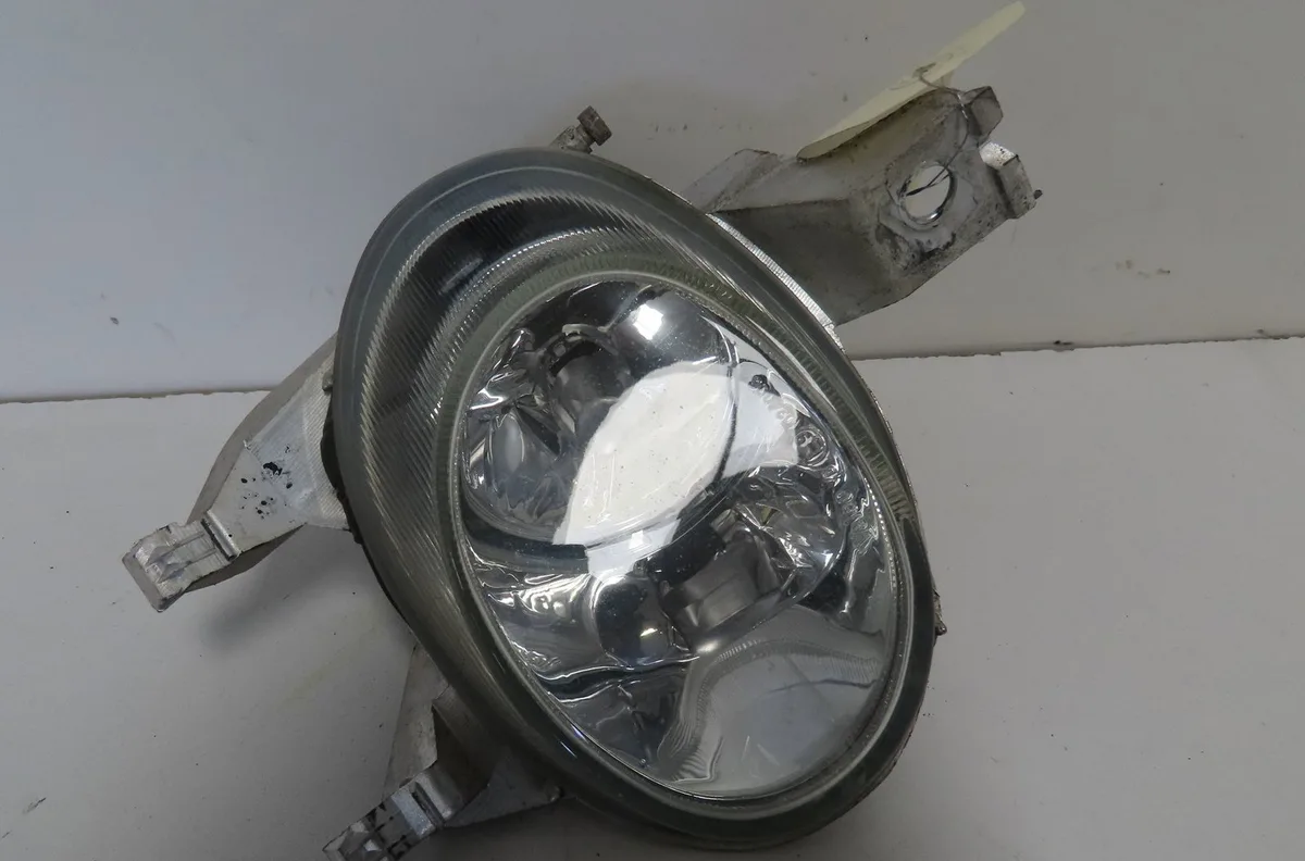 Phare antibrouillard avant droit Peugeot 206 (2L_, 2M_) 1.4 i (2lkfwa, 2mkfwa) (2009-2013) 3 portes occasion