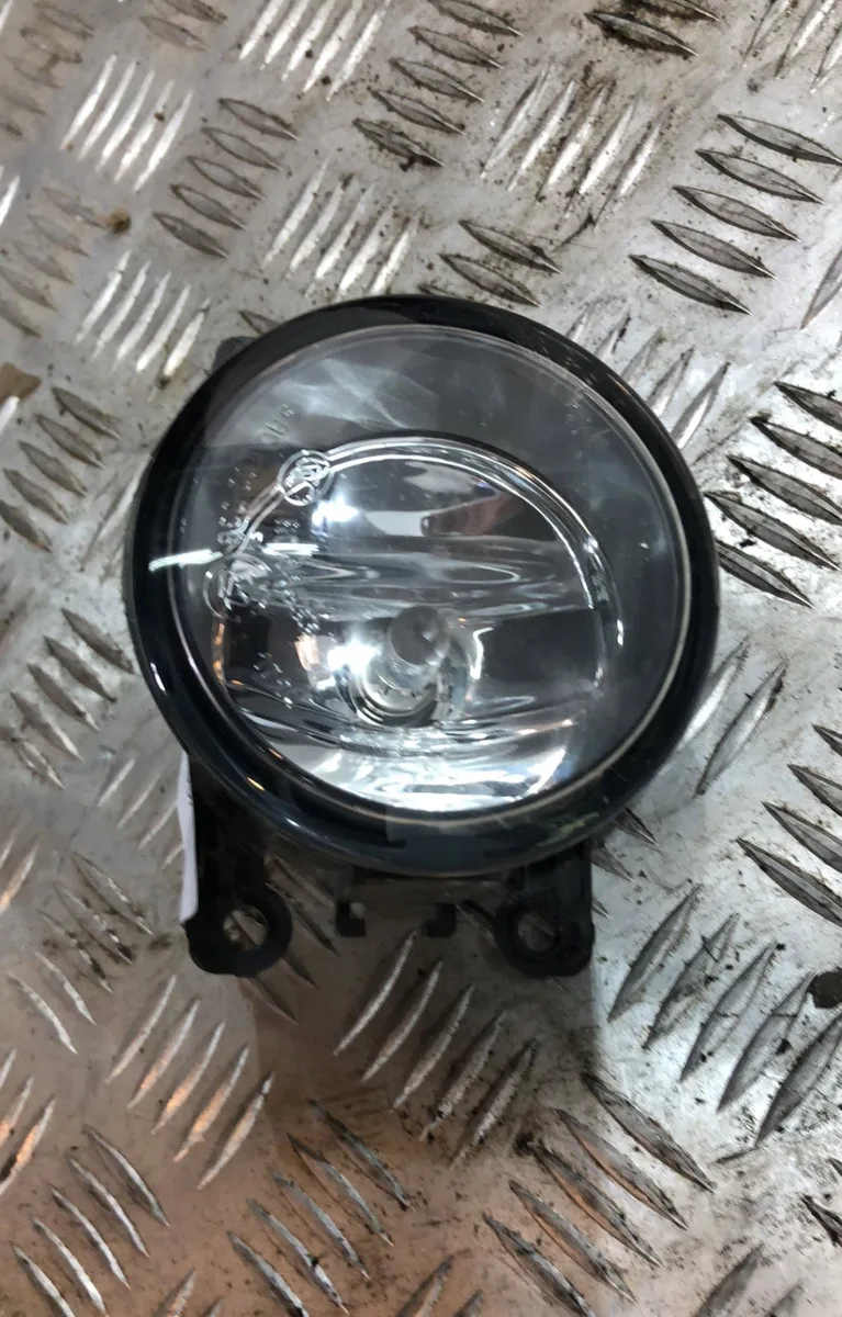Phare antibrouillard avant droit PEUGEOT 607 PHASE 1 occasion