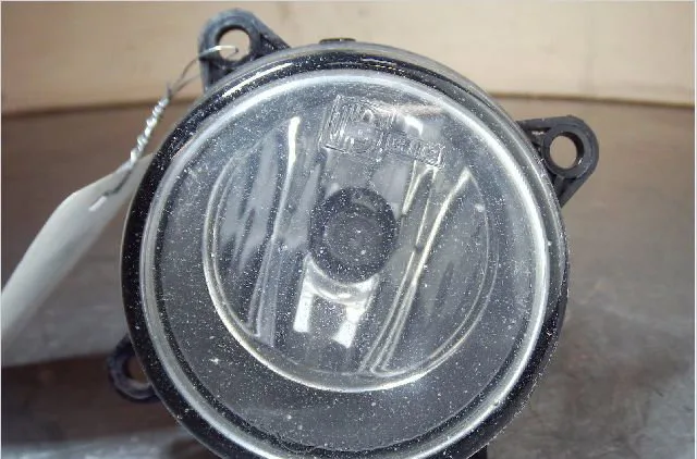 Phare antibrouillard avant droit Peugeot PARTNER Monospace (5_, G_) 1.6 hdi 90 (2005-2015) occasion