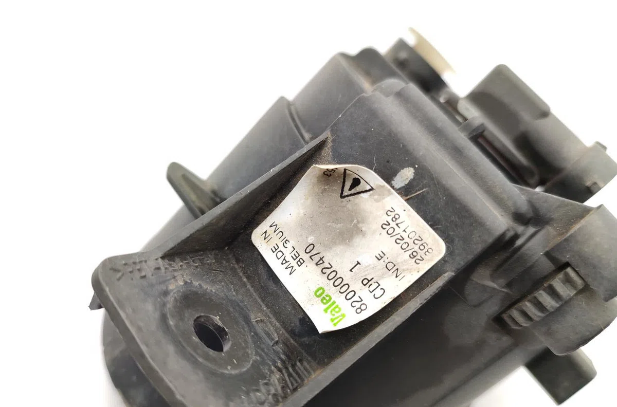 Phare antibrouillard avant droit RENAULT CLIO 2 PHASE 2 occasion