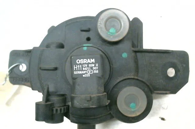 Phare antibrouillard avant droit Renault CLIO II (BB_, CB_) 1.2 16v (bb05, bb0w, bb11, bb27, bb2t, bb2u, bb2v, cb05,... 