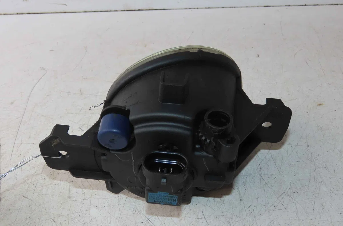 Phare antibrouillard avant droit RENAULT CLIO III occasion