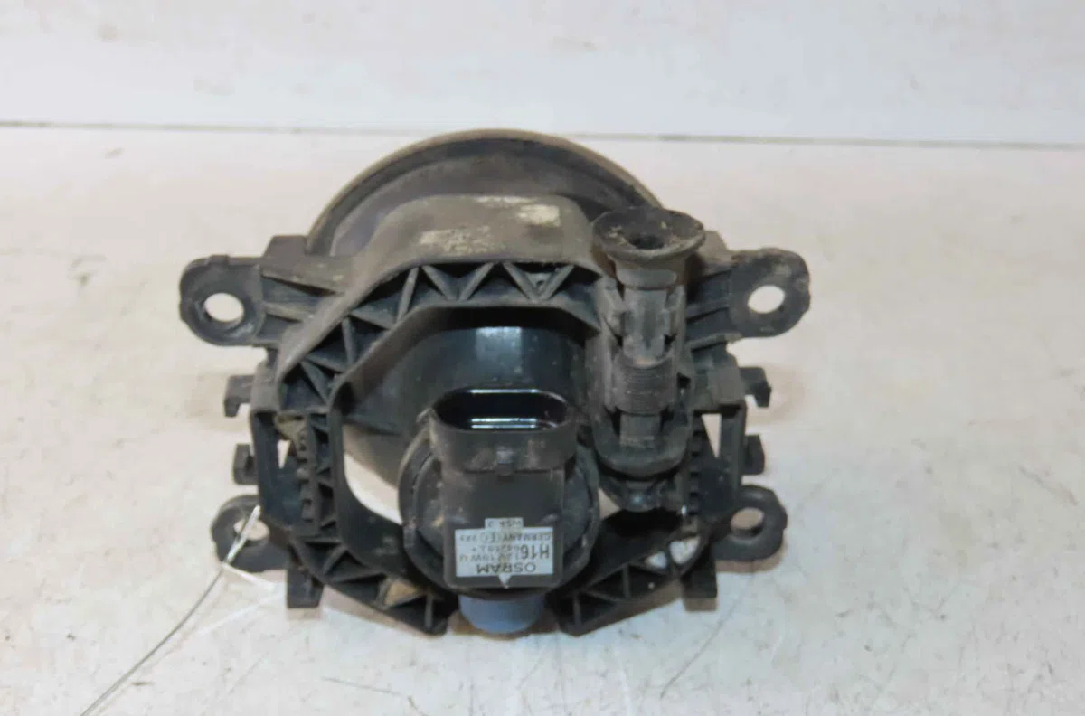 Phare antibrouillard avant droit RENAULT CLIO IV occasion
