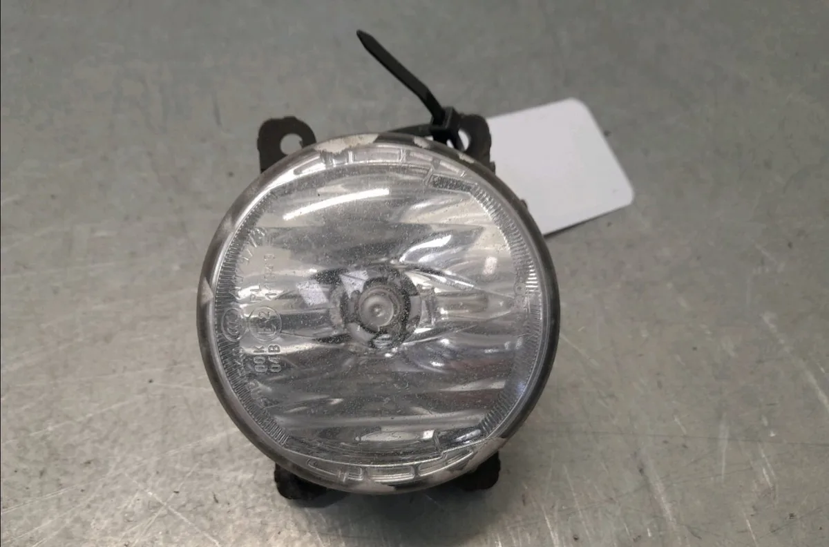 Phare antibrouillard avant droit Renault KANGOO - GRAND KANGOO II (KW0-1_) 1.5 dci 110 (kw0c, kw0h) (2010) occasion