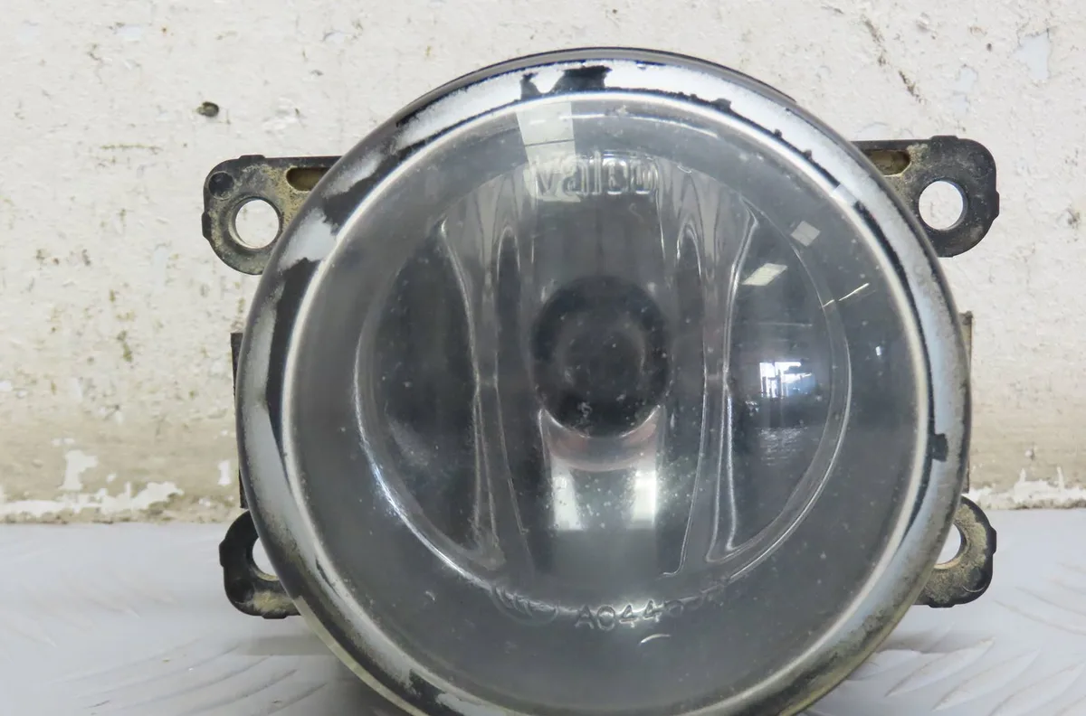 Phare antibrouillard avant droit Renault KANGOO - GRAND KANGOO II (KW0-1_) 1.5 dci 85 (kw0k, kw0l, kw0b) (2008) 4 portes