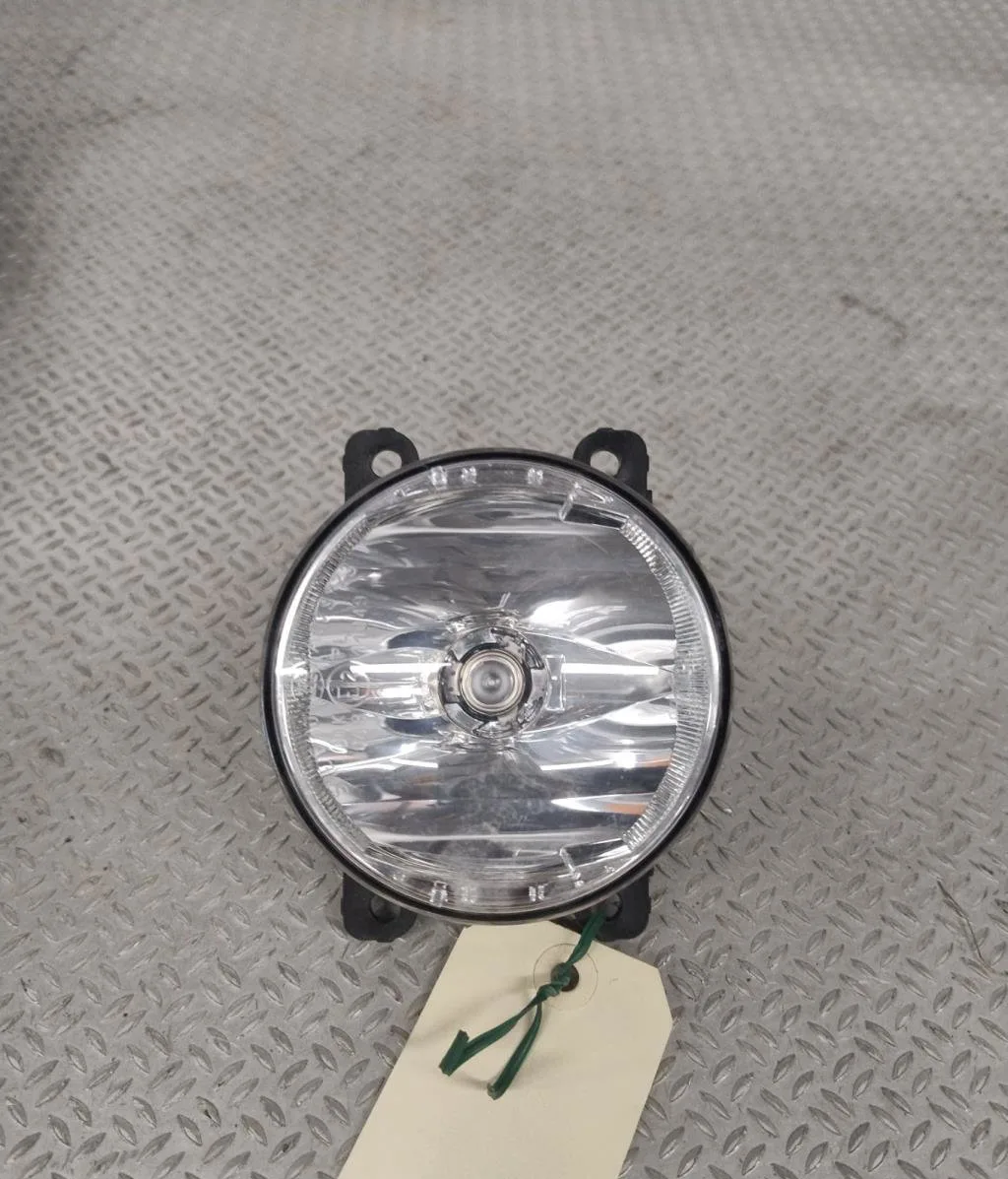 Phare antibrouillard avant droit Renault MASTER III Camion plate-forme-Châssis (EV, HV, UV) 2.3 dci 145 fwd (ev0e, ev0f,