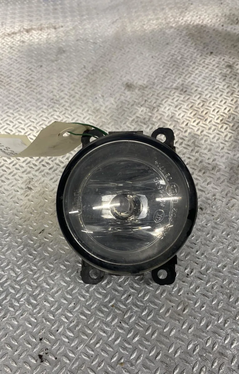 Phare antibrouillard avant droit RENAULT MEGANE 2  MEGANE 2 PHASE 2 occasion