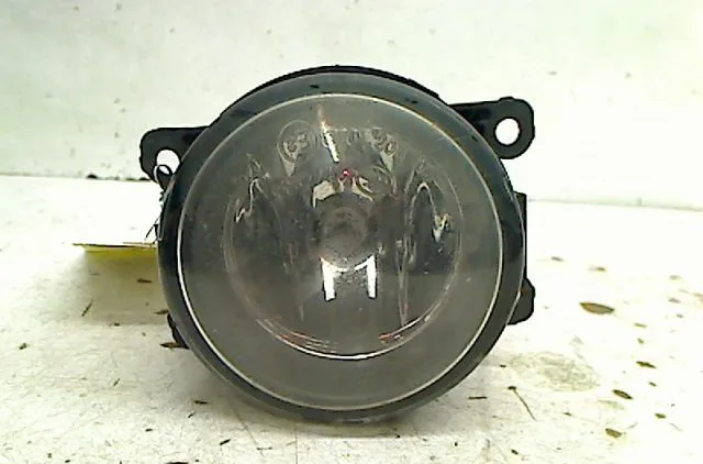 Phare antibrouillard avant droit Renault MEGANE III 3-5 portes (BZ0-1_, B3_) 1.5 dci (bz09, bz0d, bz1w, bz29, bz14) (200