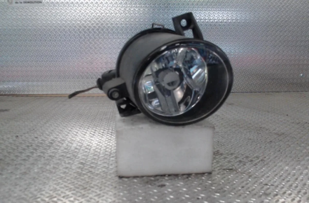 Phare antibrouillard avant droit Seat ALTEA (5P1) 1.9 tdi (2004) 5 portes occasion