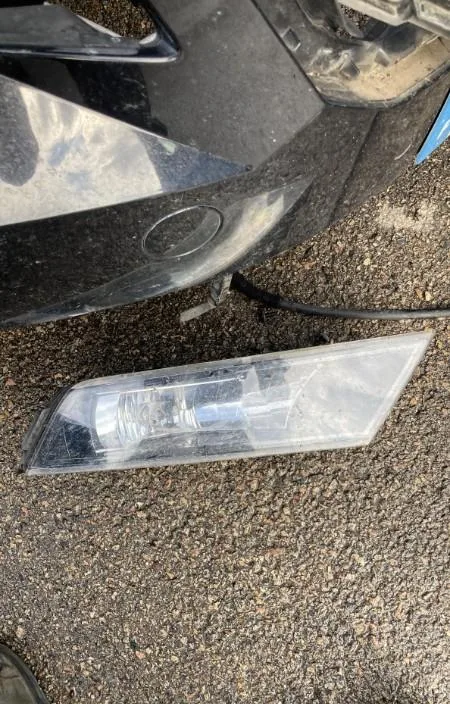 Phare antibrouillard avant droit SKODA SUPERB 3 PHASE 1 occasion