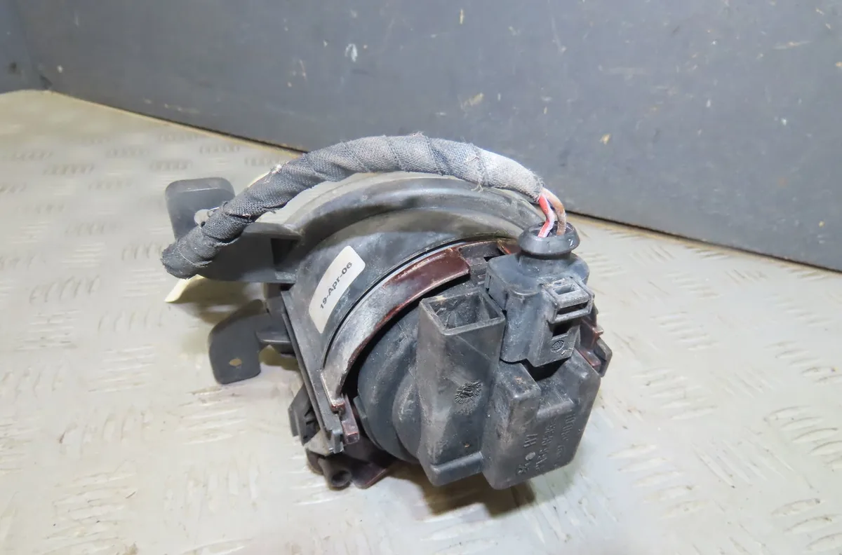 Phare antibrouillard avant gauche Audi A2 (8Z0) 1.4 tdi (2000-2005) 5 portes occasion