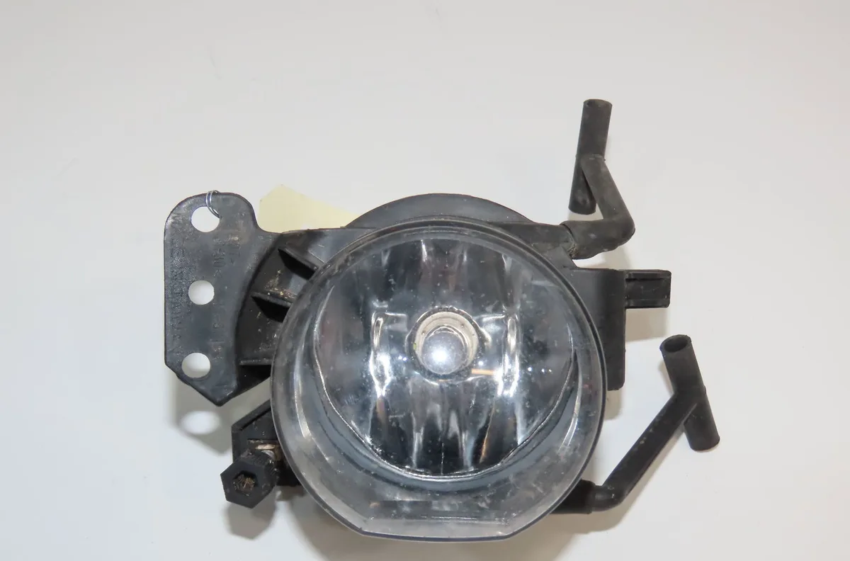Phare antibrouillard avant gauche Bmw 3 Touring (E91) 325 i (2007-2012) occasion