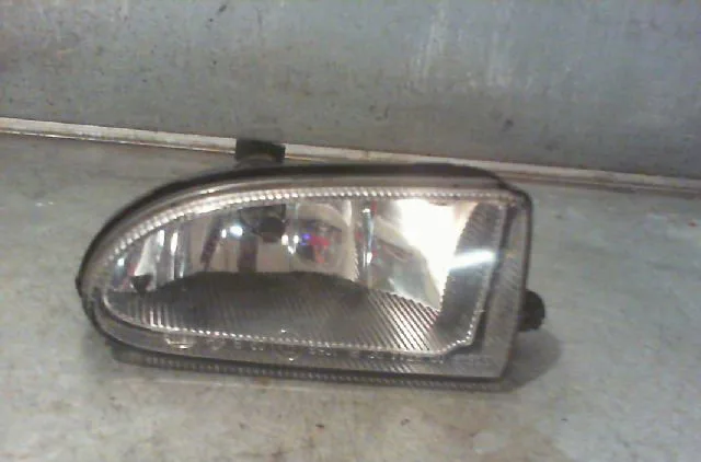 Phare antibrouillard avant gauche CHRYSLER PTCRUISER 2004 occasion