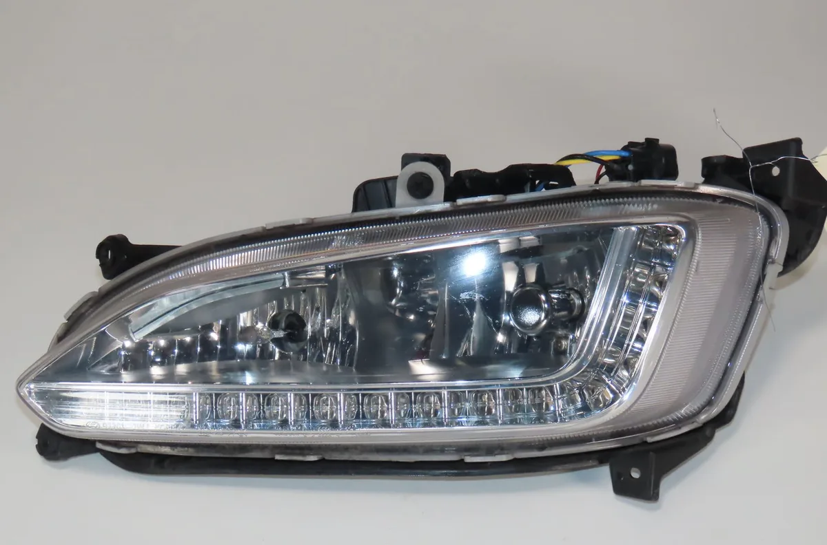 Phare antibrouillard avant gauche Hyundai SANTA FÉ III (DM, DMA) 2.2 crdi 4wd (2012-2015) occasion