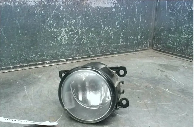 Phare antibrouillard avant gauche NISSAN PATHFINDER occasion