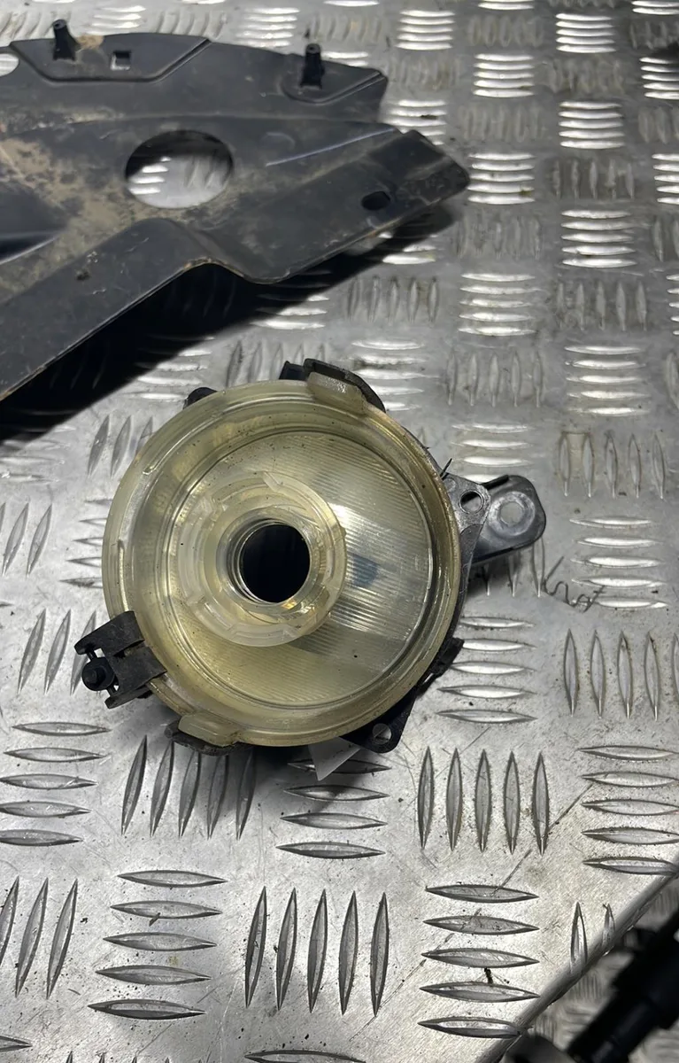 Phare antibrouillard avant gauche OPEL MERIVA B PHASE 1 occasion