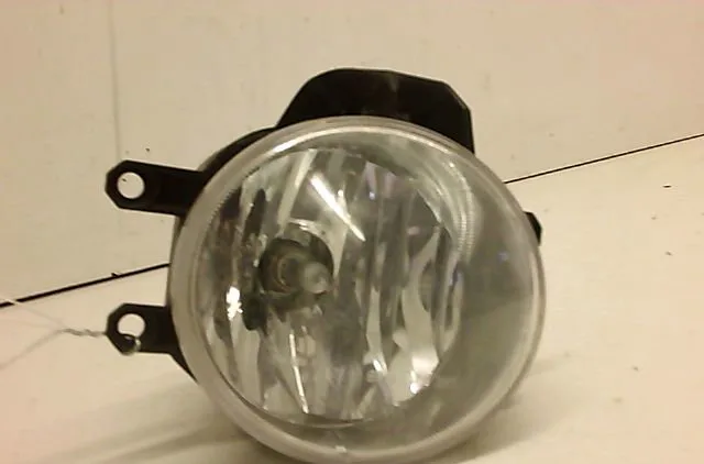 Phare antibrouillard avant gauche Peugeot 108 1.0 vti (2014) occasion