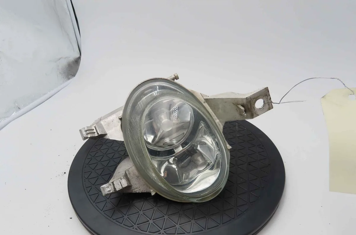 Phare antibrouillard avant gauche PEUGEOT 206 occasion