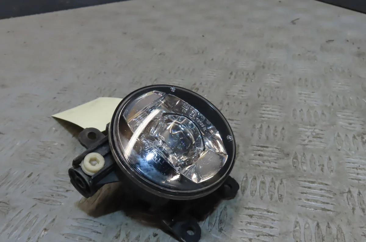 Phare antibrouillard avant gauche Renault GRAND SCÉNIC IV (R9_) 1.7 blue dci 150 (r9a7, r9a8) (2018) occasion