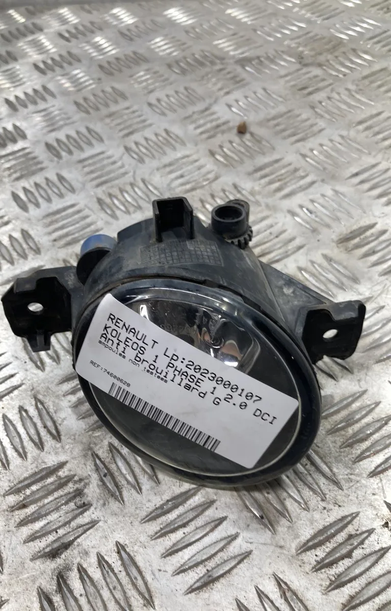 Phare antibrouillard avant gauche RENAULT KOLEOS 1 PHASE 1 occasion